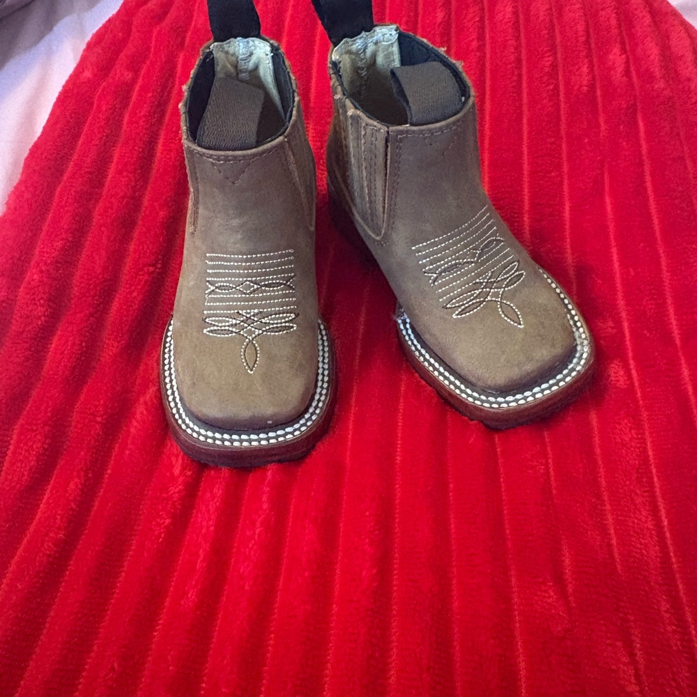 Stylish Brown Ankle Boots for Women